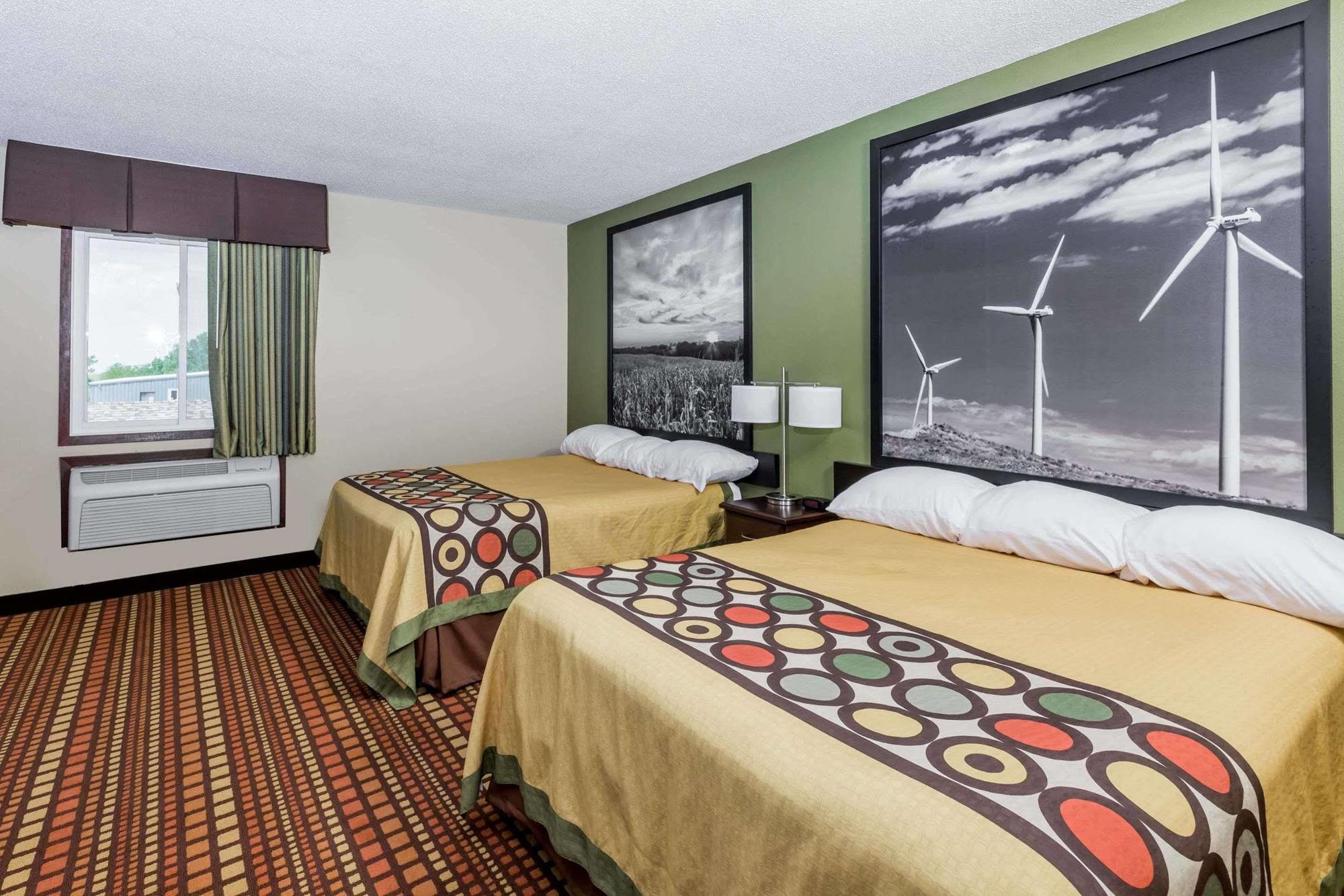 Super 8 By Wyndham Adair Ia Hotel Bagian luar foto